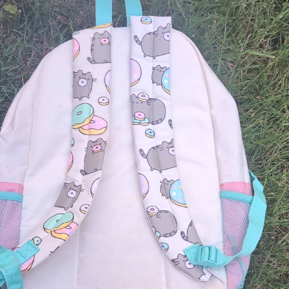 Claire's Pink and Gray Bag with Cute Design - Picture 2 of 3